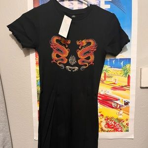 Long tight dress urban outfitters with dragons